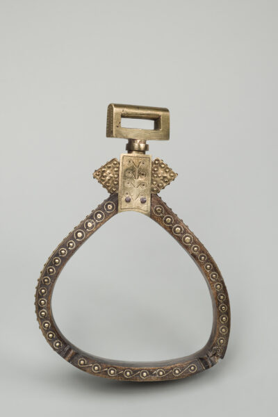 6. Hutsul stirrup